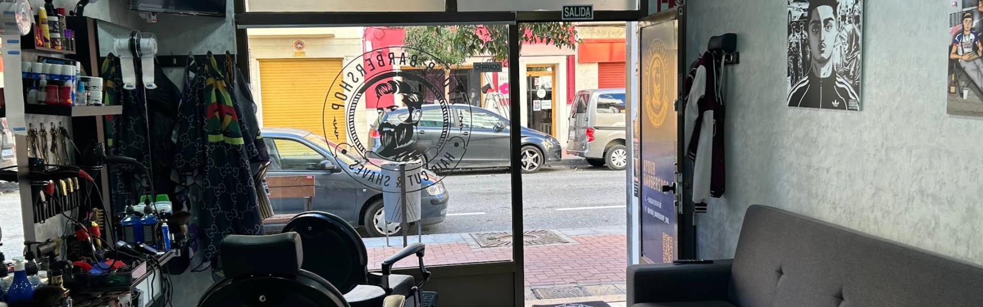 Ayoub Barbershop (Barbería / Peluquería de hombre)